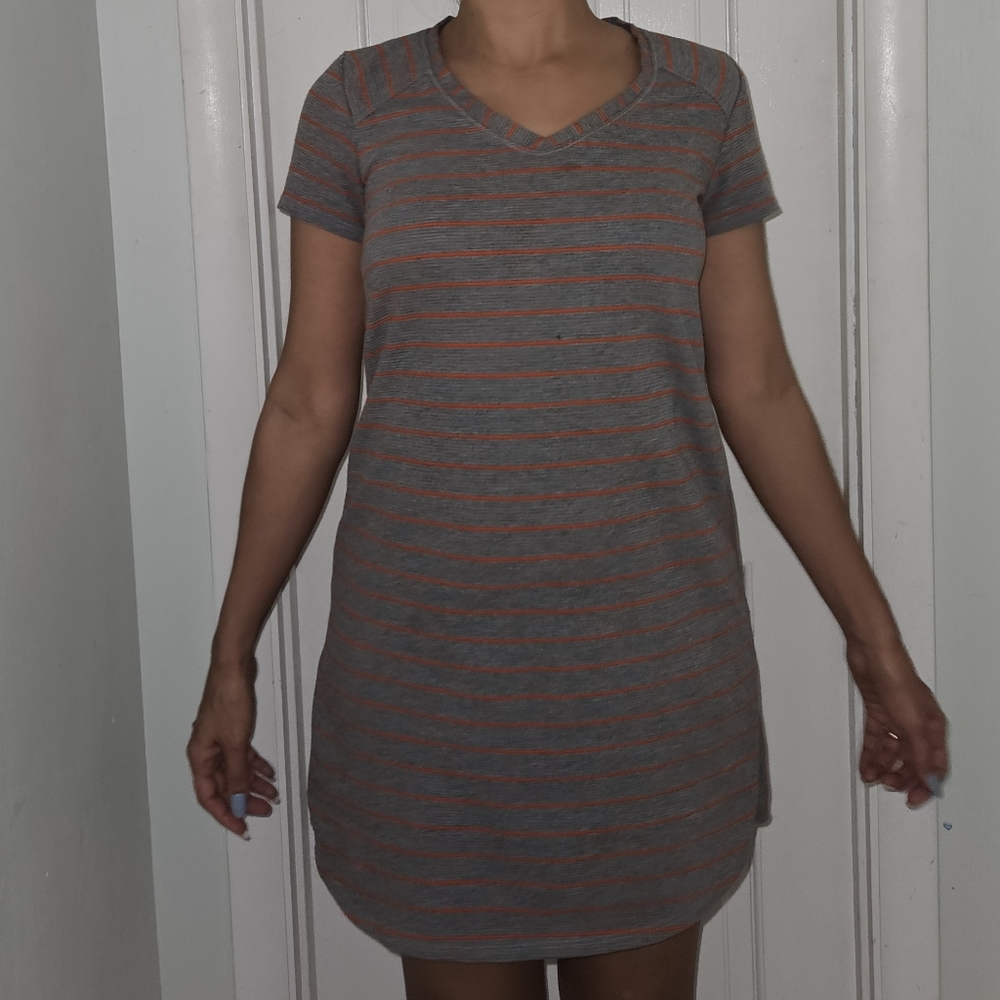 Casual Gray & Orange Striped V-Neck T-Shirt Dress